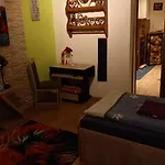 Monteur- Und Waldrauschen アパート