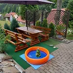 アパート Monteur- Und Waldrauschen