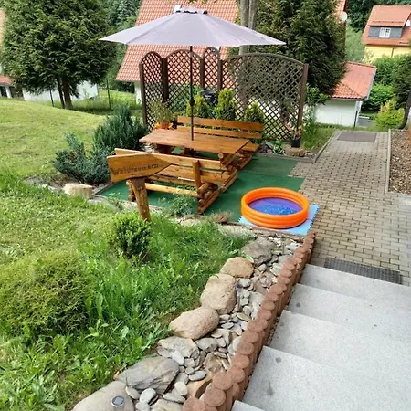 Apartment Monteur- Und Waldrauschen