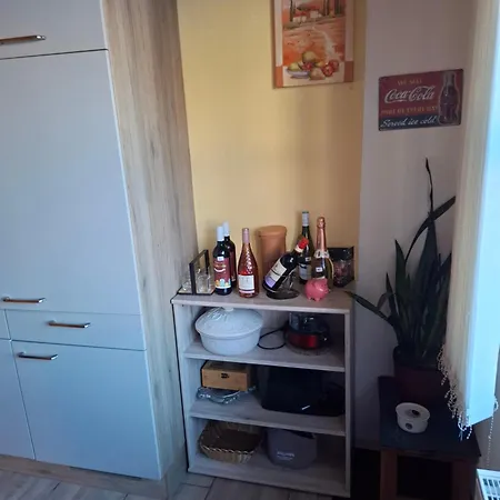 Monteur- Und Waldrauschen アパート *