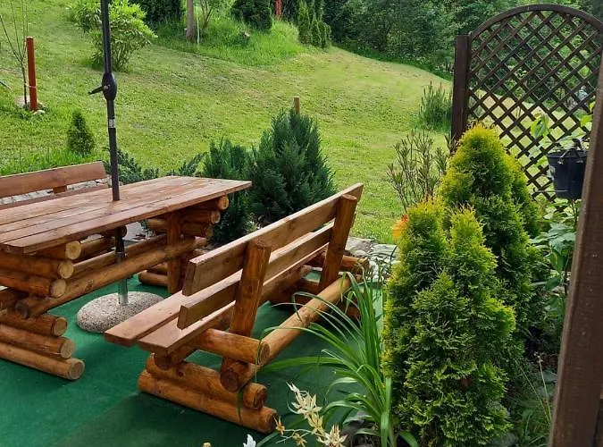 Monteur- Und Waldrauschen アパート *