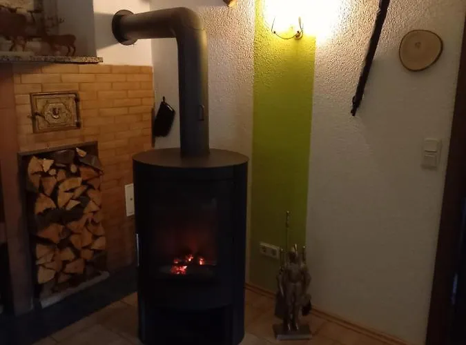 Monteur- Und Waldrauschen アパート *